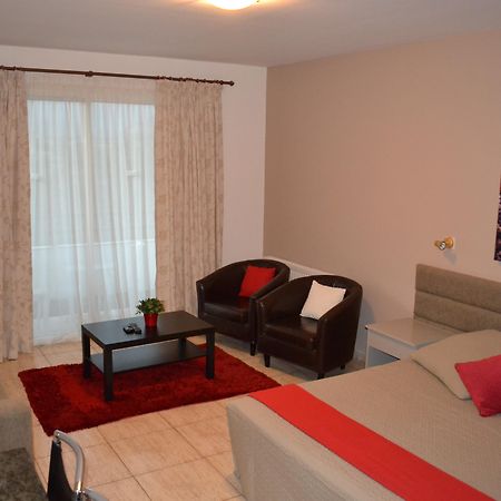 Marianna And Marianna Annex Hotell Limassol Exteriör bild